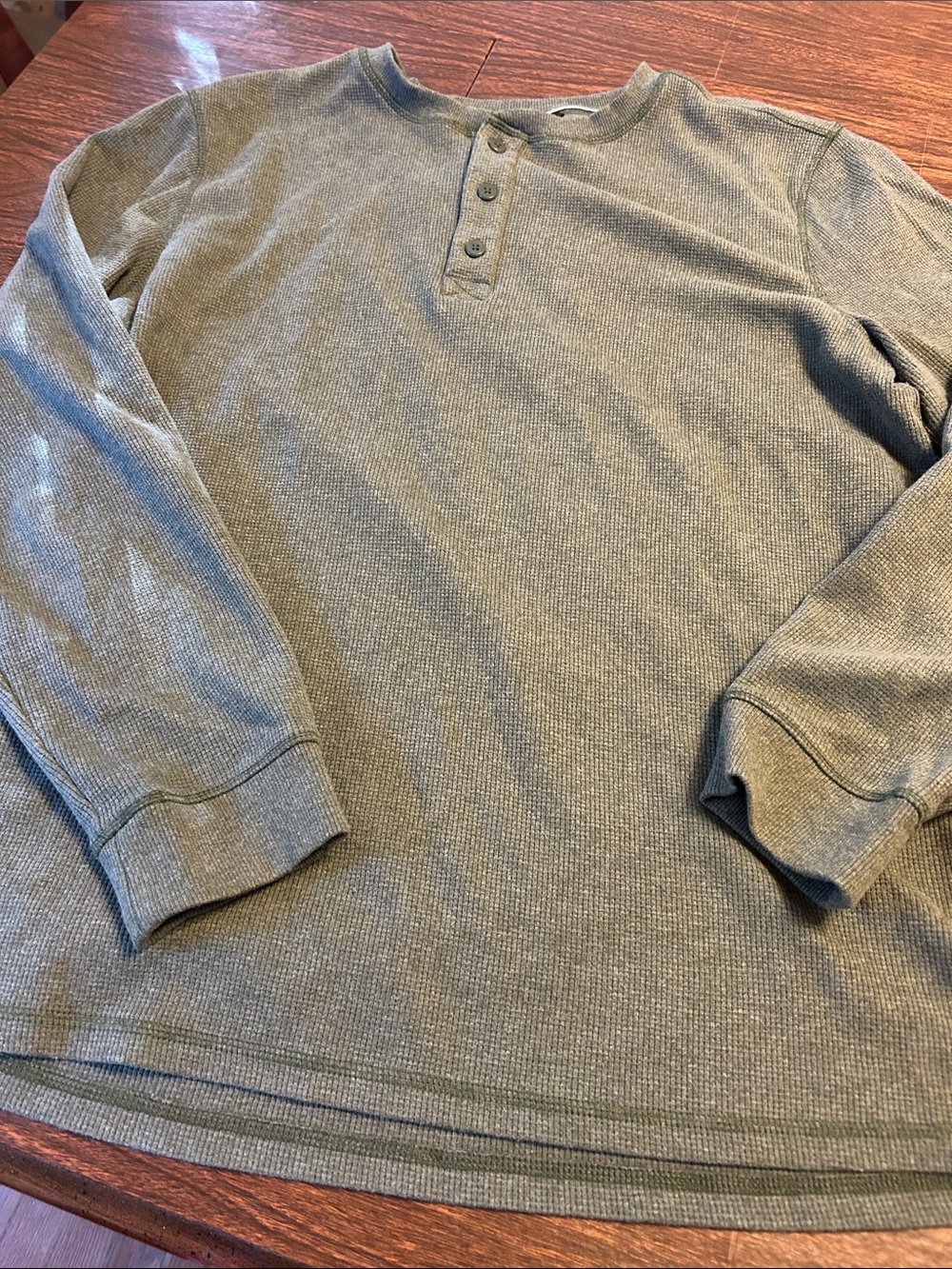 Men's Olive Thermal Henley Long-Sleeve Shirt